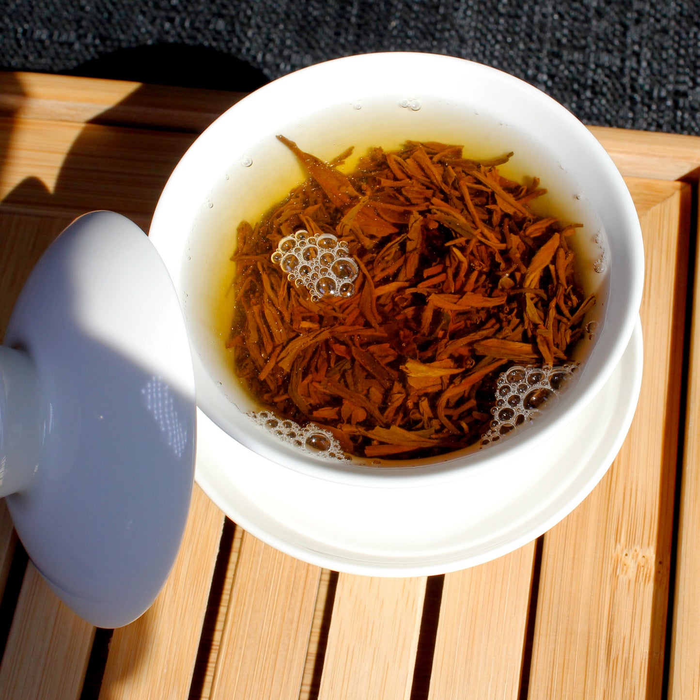 Honeysuckle Black - steeping