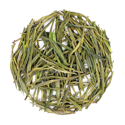 Anji Bai Cha on a white background. Tasting Notes:
honeysuckle • macadamia • alfalfa