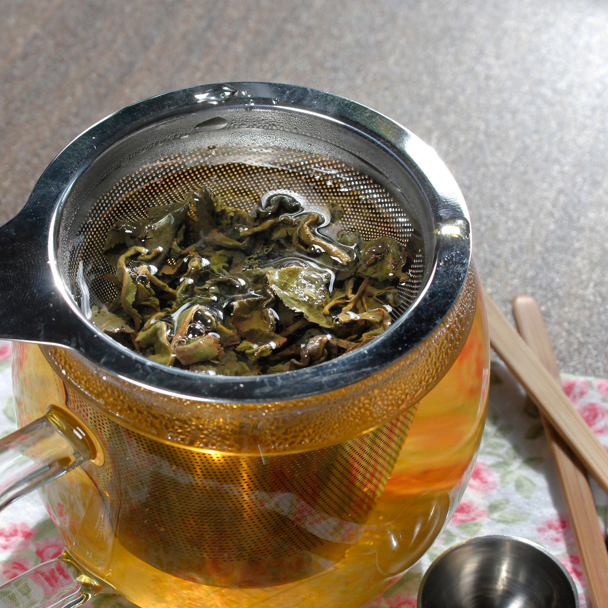 Iron Goddess: Tieguanyin - steeping