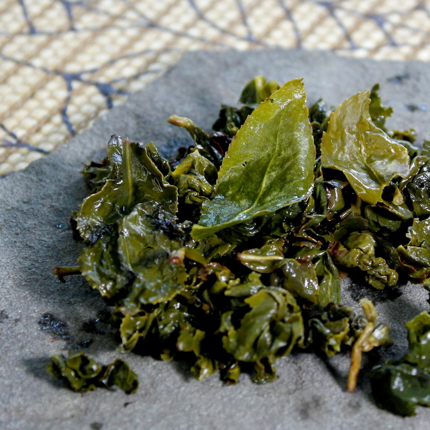 Jade: Nantou - wet leaves