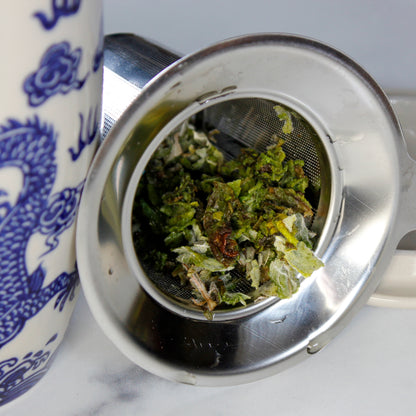 Karnak: Woolly Mint - wet leaves