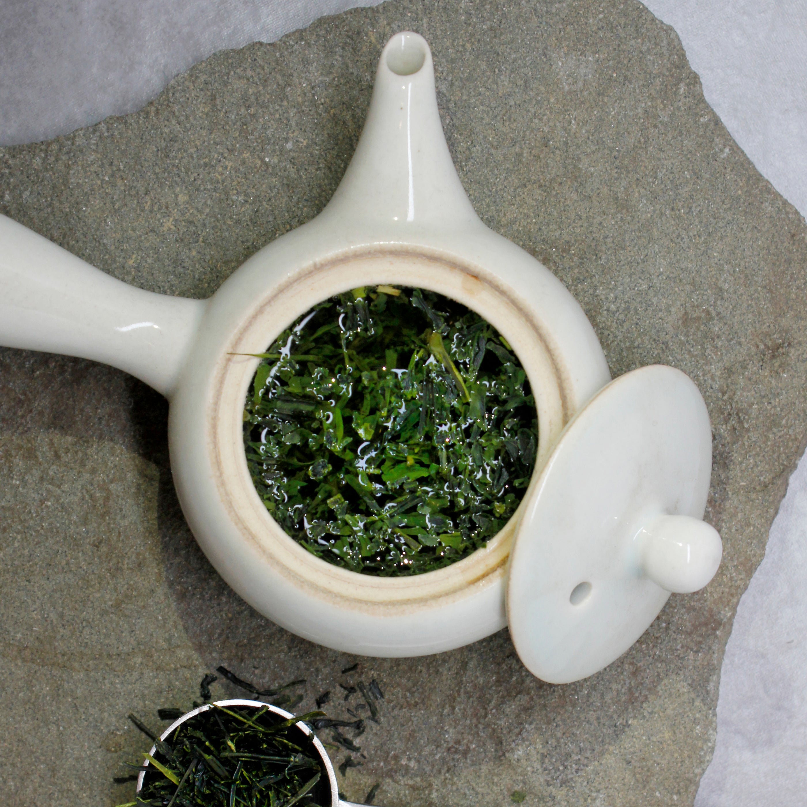 Small White Kyusu