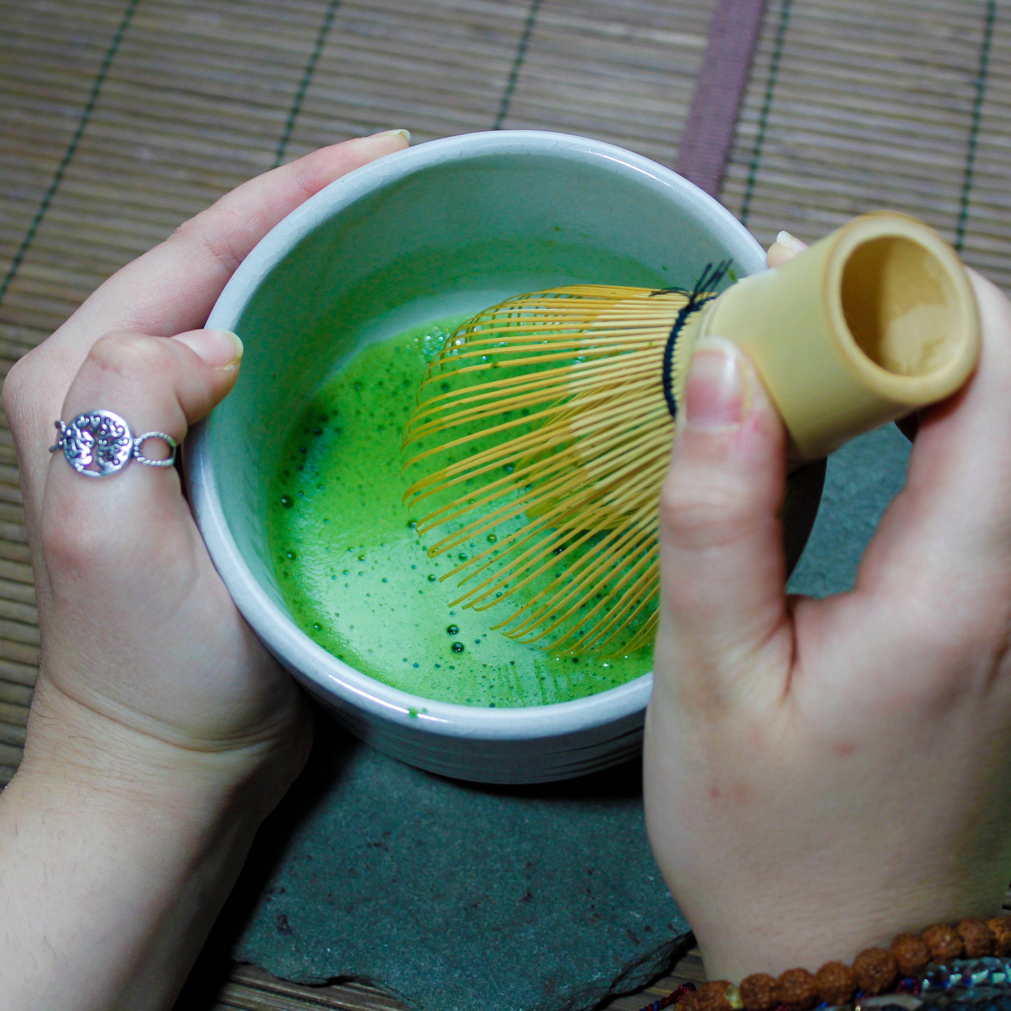 Matcha: Unkaku (Marukyu Koyamaen) - 20 g Tin – MEM TEA Matcha: Unkaku (Marukyu Koyamaen) - 20 g Tin – MEM TEA