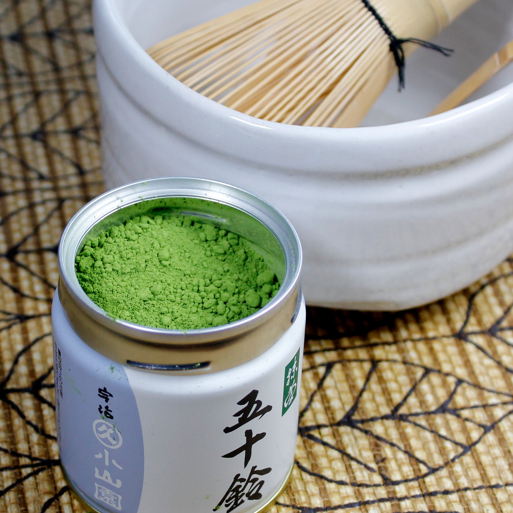 White Matcha Bowl (Chawan) - with tin